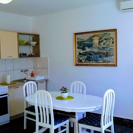 Apartment Ivo Trogir Luaran gambar