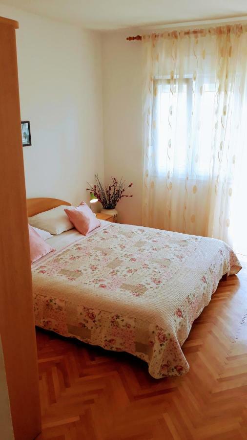 Apartment Ivo Trogir Luaran gambar